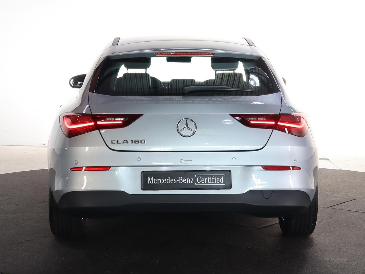 Mercedes-Benz Cla Shooting Brake 180 Star Edition LIMITED | Voorstoelen verwarmd | Achteruitrijcamera | LED koplampen |