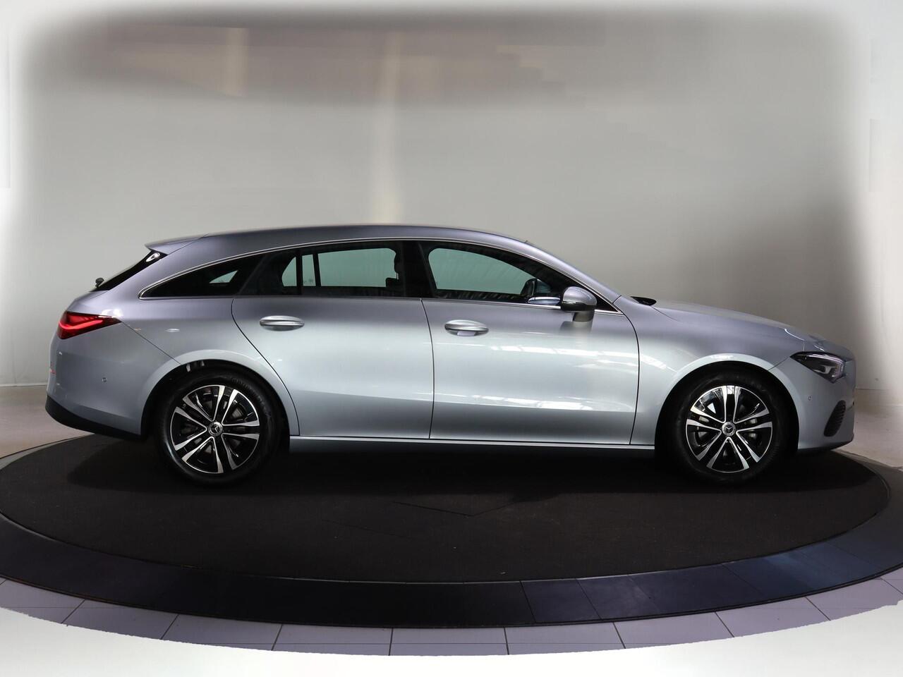 Mercedes-Benz Cla Shooting Brake 180 Star Edition LIMITED | Voorstoelen verwarmd | Achteruitrijcamera | LED koplampen |