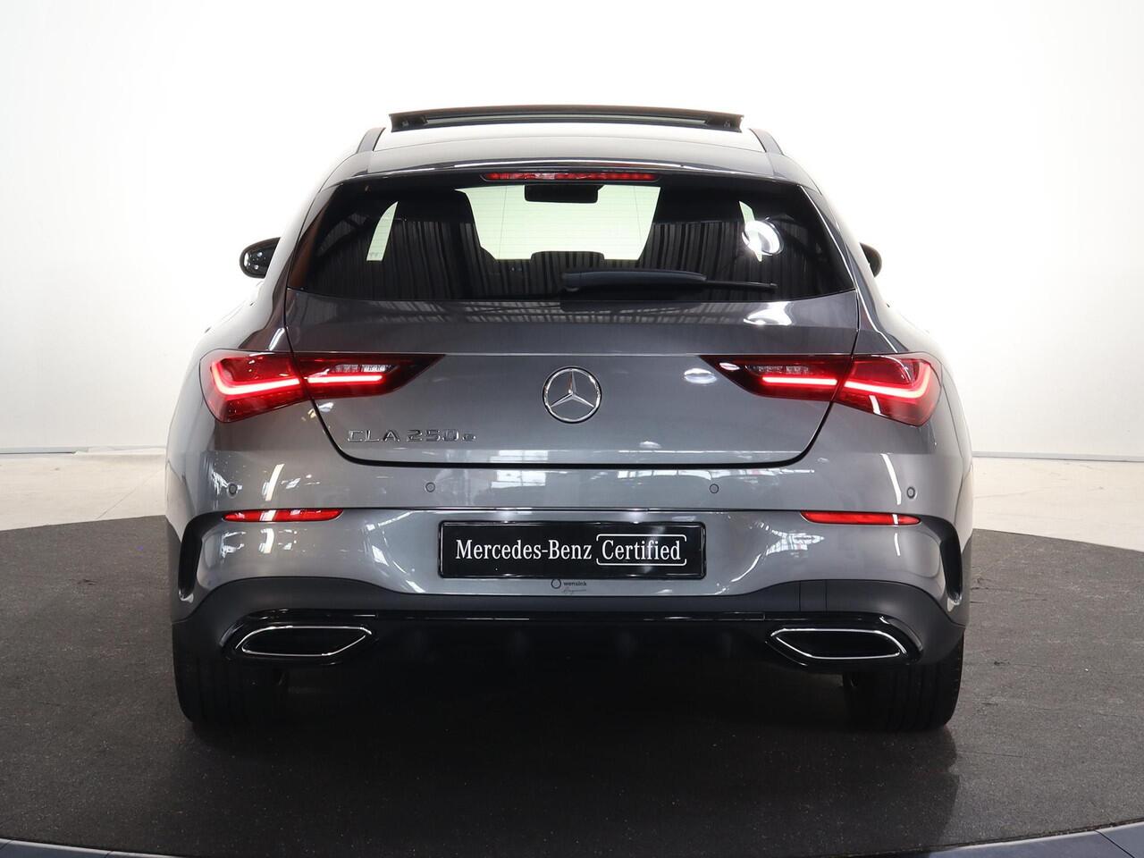 Mercedes-Benz Cla Shooting Brake 250e Business Solution AMG | Panoramaschuifdak | Nightpakket | Achteruitrijcamera