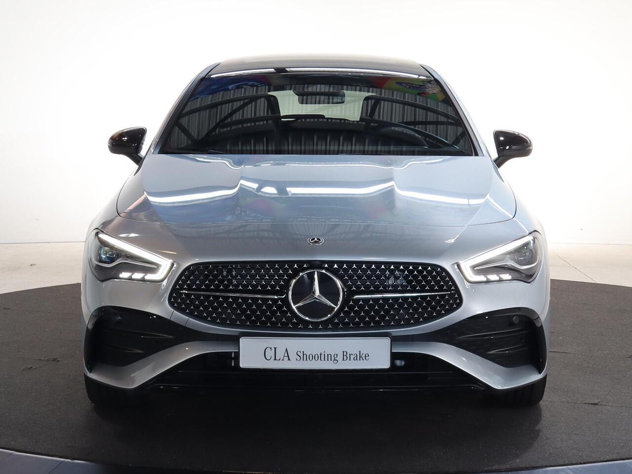 Mercedes-Benz Cla Shooting Brake 250e Business Solution AMG | Night | Panoramadak | Trekhaak | Sfeerverlichting | Parkeercamera | Stoelverwarming |