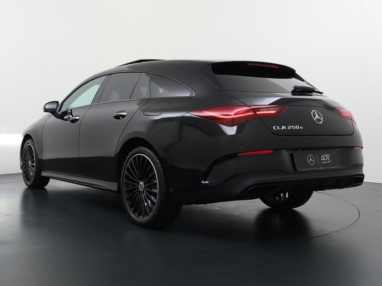 Mercedes-Benz Cla Shooting Brake 250 e Business Solution AMG