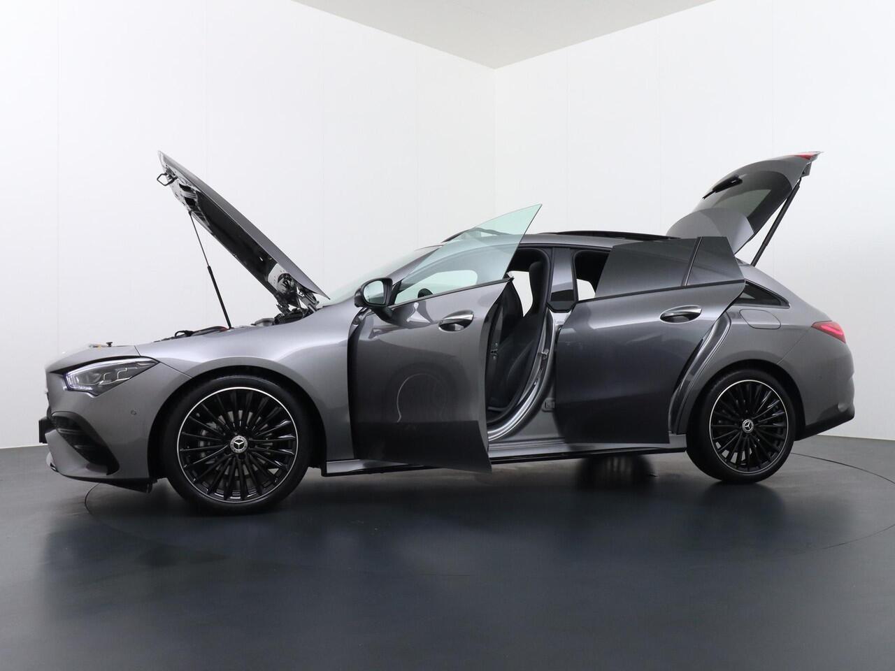 Mercedes-Benz Cla Shooting Brake 180 Business Solution AMG | Panorama - Schuifdak | Distronic Cruise Control | Memorystoelen | Head-Up Display | 360° Camera | Apple Carplay & Android Auto | Nightpakket