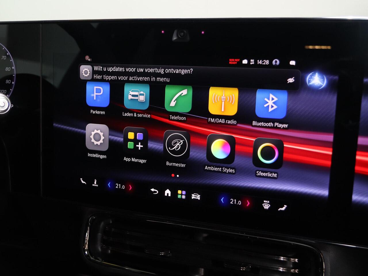 Mercedes-Benz Cla Shooting Brake 250+ Business Solution AMG 85 kWh Panoramadak | Premium Plus Pakket | Superscreen | Winterpakket | Matrix LED | Burmester | Head-Up |