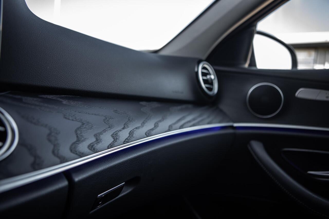 Mercedes-Benz E-KLASSE 200 Premium Plus