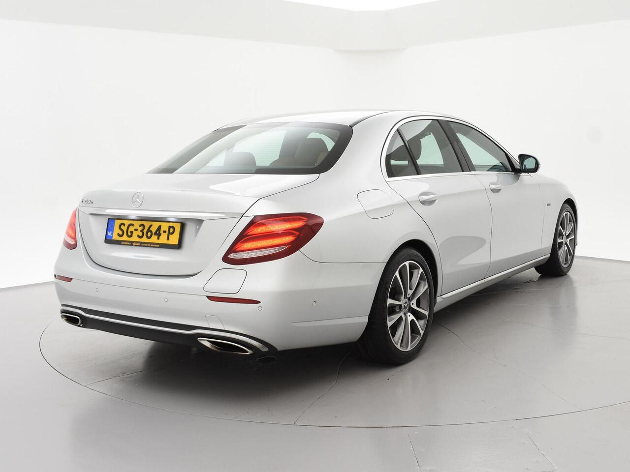 Mercedes-Benz E-KLASSE 350e PLUG-IN HYBRID + HEAD-UP | DISTRONIC+ | SFEERVERLICHTING | LUCHTVERING