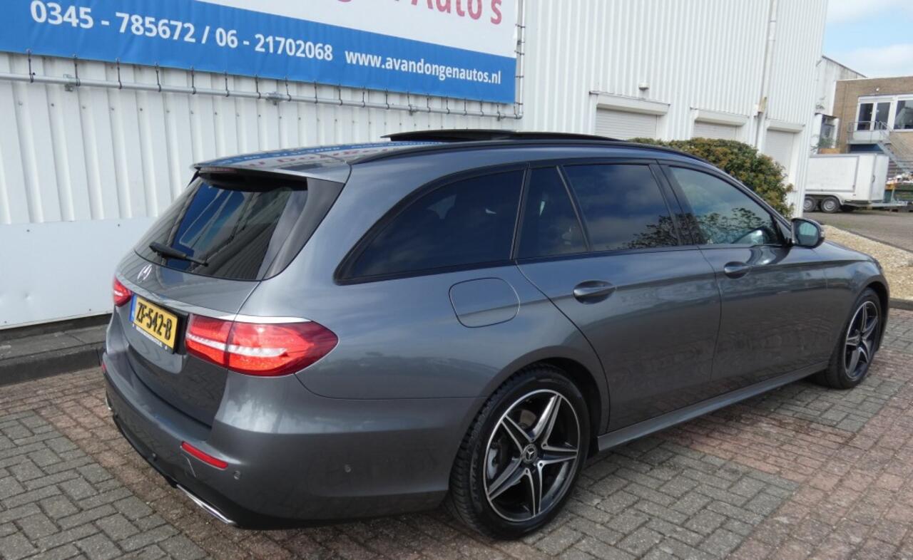Mercedes-Benz E-KLASSE 200 AMG Edition Automaat,Pano.360,Led,Night Pakket