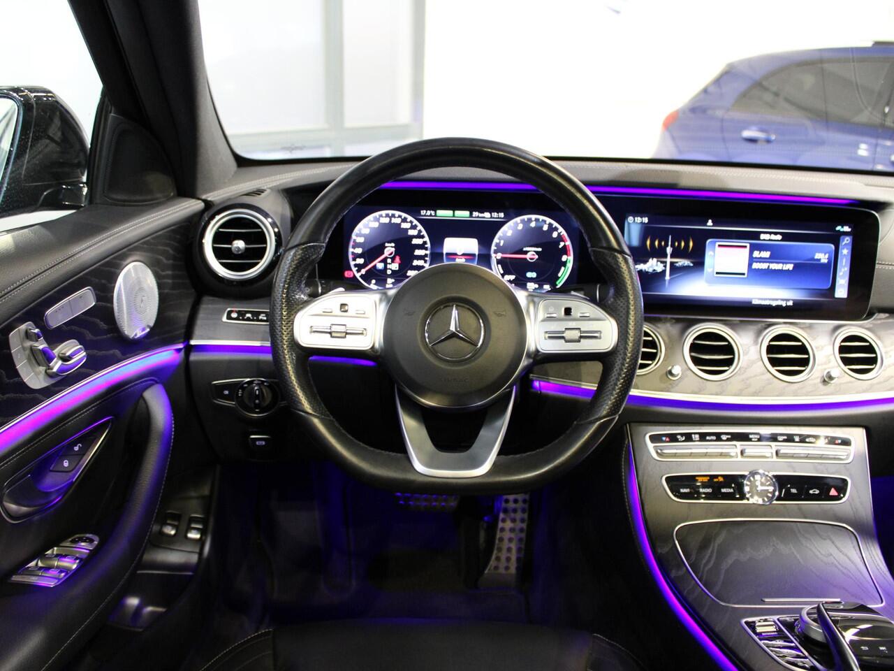 Mercedes-Benz E-KLASSE Limousine 300 e Premium Plus Line: AMG | Panorama dak