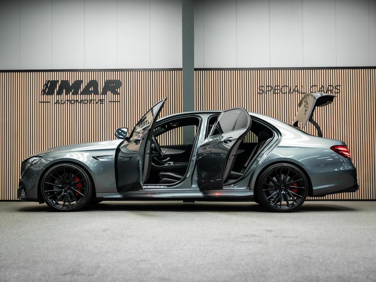 Mercedes-Benz E-KLASSE E63s AMG 4MATIC Premium Plus | VOSSEN 21'' | Burmester 3D | Carbon interieur en exterieur| Dealer onderhouden | Sportuitlaat | 360 Camera | Head-Up |