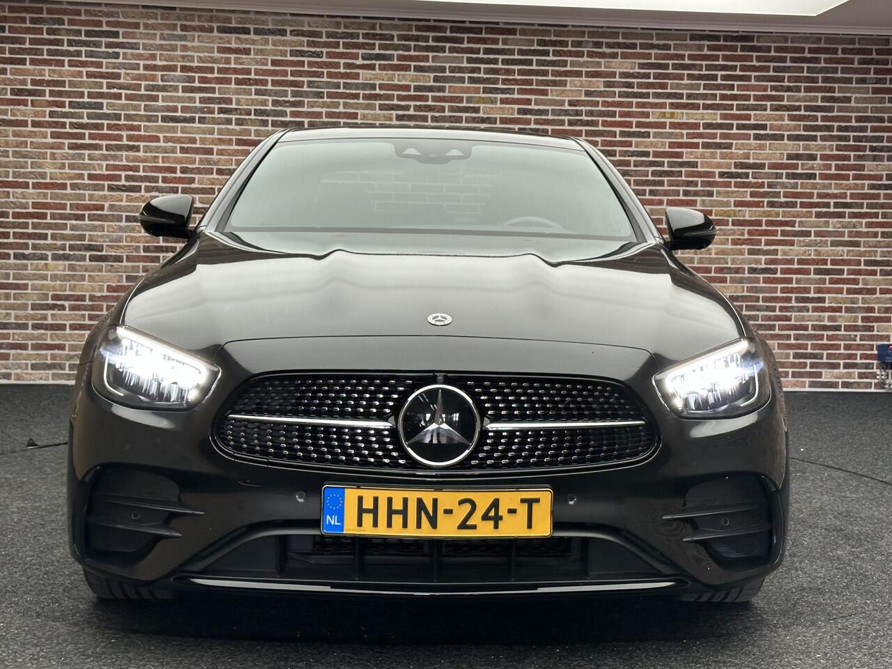 Mercedes-Benz E-KLASSE E300 e AMG Line Bomvol| Pano| Distronic | Burmester| 360'| Memory| Dodehoek | Active steering Assist