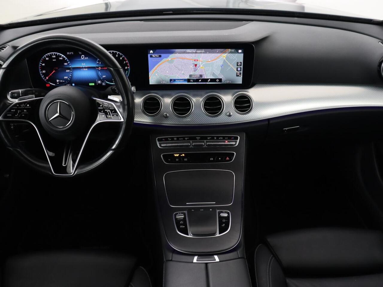 Mercedes-Benz E-KLASSE 300e Avantgarde | Leder | Stoelverwarming | 360 Camera | Keyless | Carplay | Sfeerverlichting | Widescreen | Navigatie | Park Asisst | PHEV | Plug In
