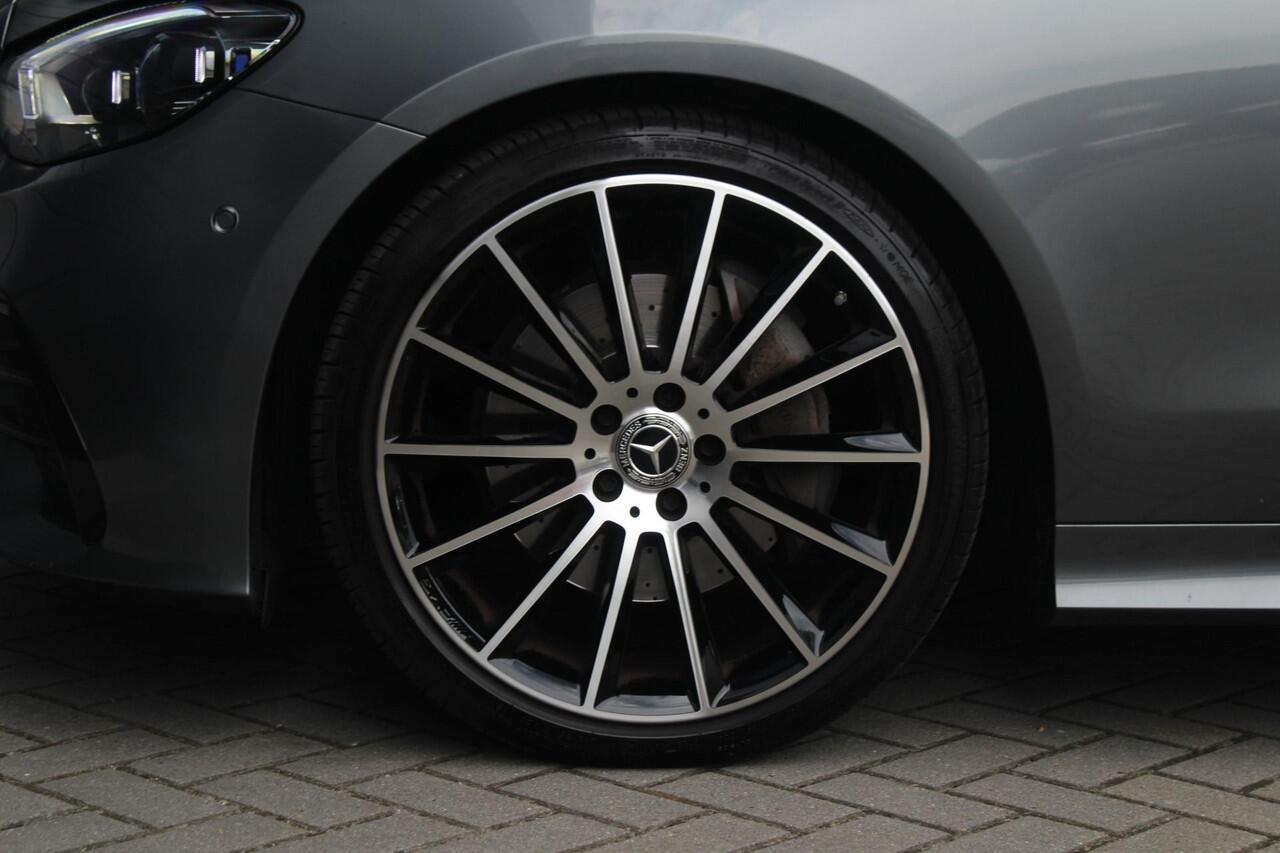 Mercedes-Benz E-KLASSE Coupé 200 AMG Line | Facelift | Pano | Burmester | Sfeerverl.