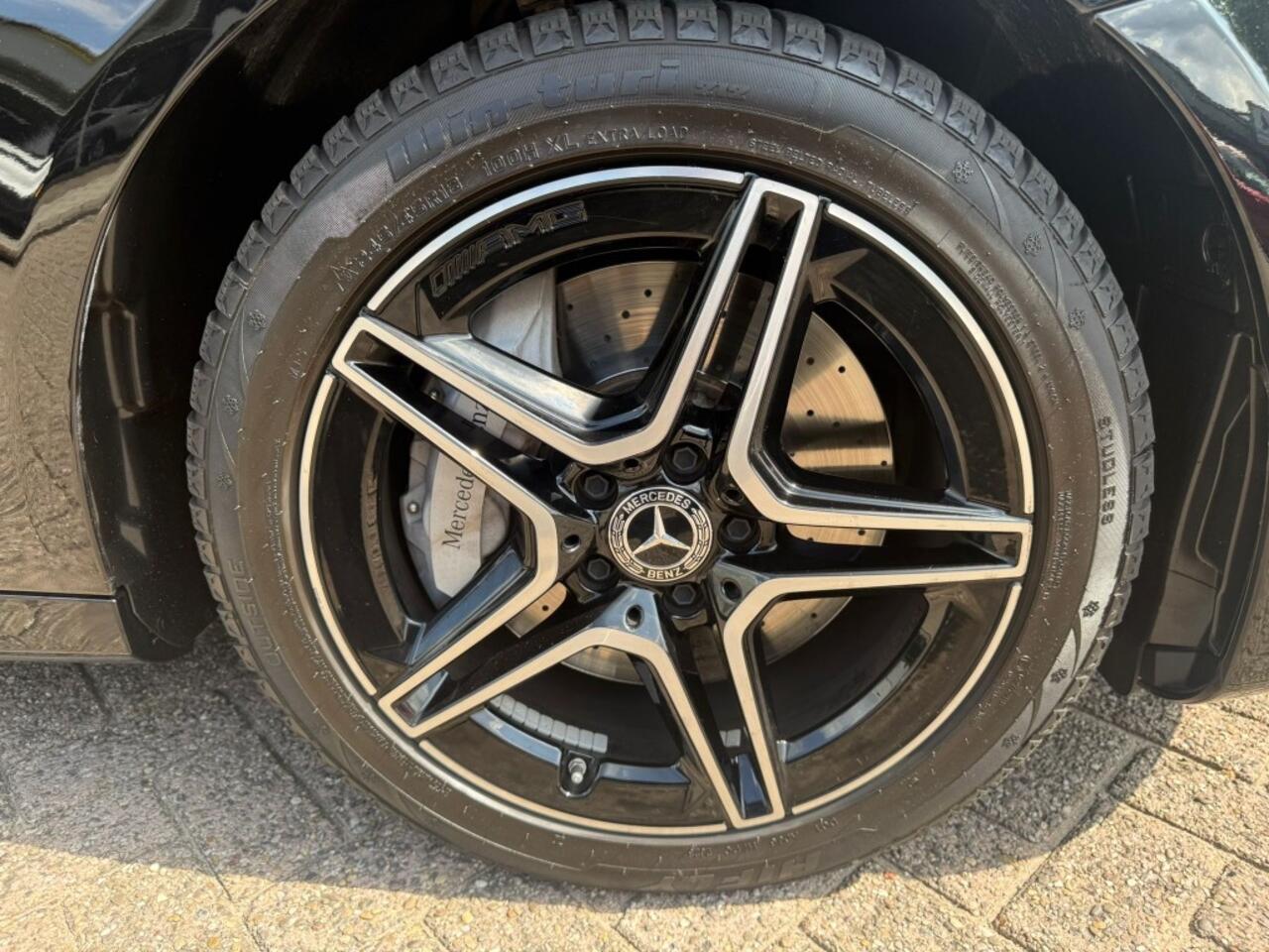 Mercedes-Benz E-KLASSE 300 e AMG L.