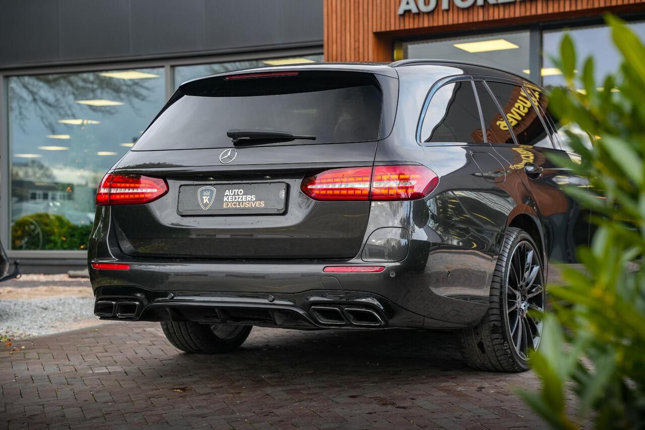 Mercedes-Benz E-KLASSE E300 de Panodak Burmester 360 Camera HUD Trekhaak Keyless