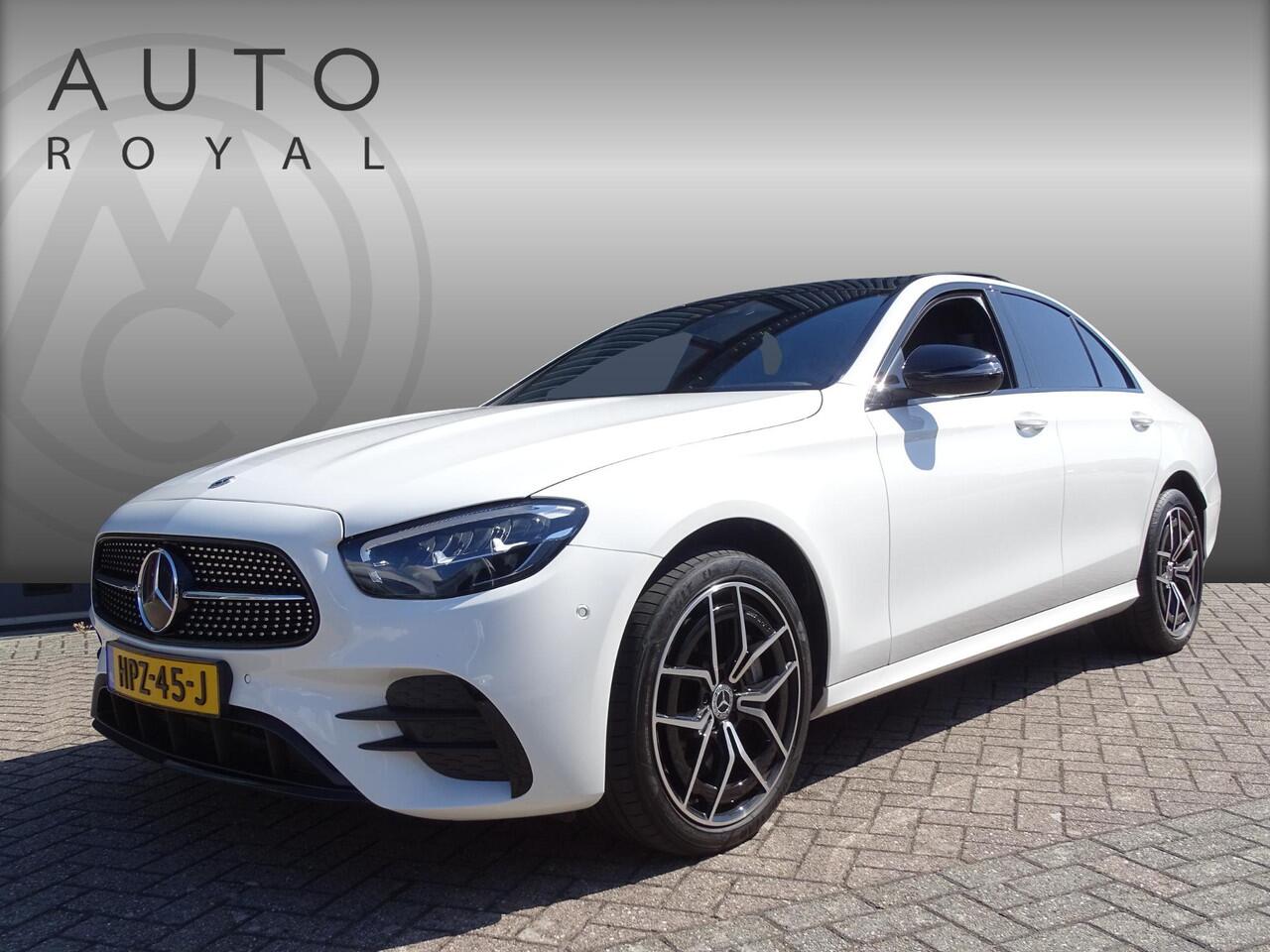 Mercedes-Benz E-KLASSE 300 e 4MATIC AMG Line AUTOMAAT| SPORT INTERIEUR| NAVIGATIE| 360-CAMERA| DODE-HOEK| MULTIMEDIA| AIRCO/ECC| ADAPTIVE CRUISECONTROLL| XENON/LED| TREKHAAK| SFEER VERLICHTING|