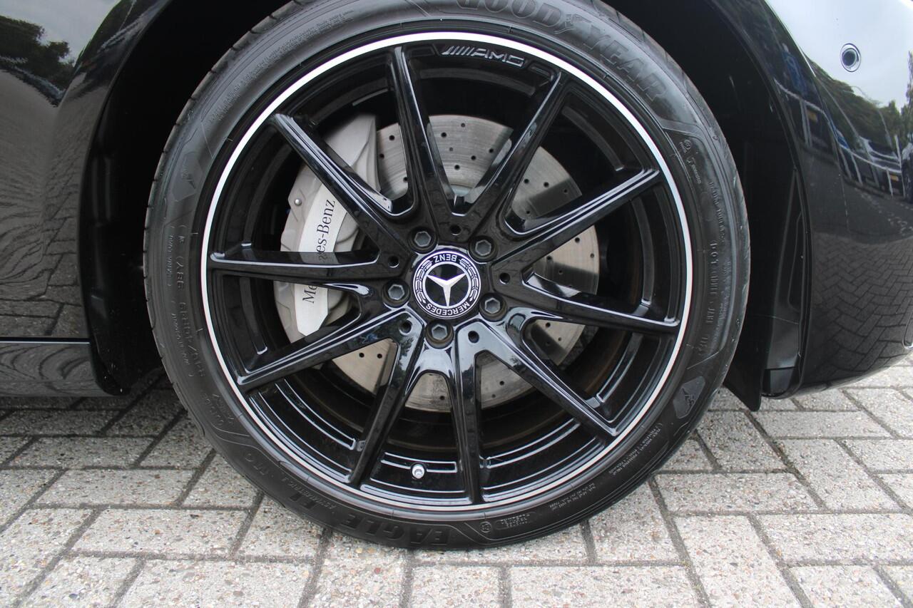 Mercedes-Benz E-KLASSE 300e 320PK BUSINESS SOLUTION AMG NIGHT EDITION | MULTISPAAKS AMG VELGEN | 360° CAMERA | | TREKHAAK | MULTIBEAM MATRIX LED KOPLAMPEN | LED ACHTERLICHTEN | ELEKTRISCH VERSTELBARE VOORSTOELEN MET GEHEUGEN FUNCTIE | ALCANTARA / KUNSTLEDEREN BEKLEDING | VOORS