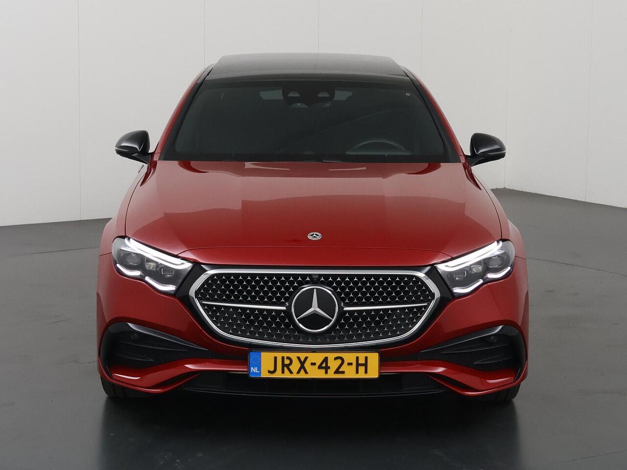 Mercedes-Benz E-KLASSE 300 e AMG Line | Premium plus | Techniek pakket | Rij assistentiepakket | Superscreen | Night pakket |