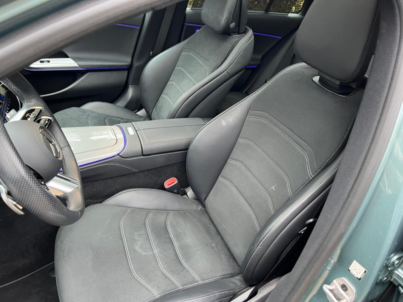 Mercedes-Benz E-KLASSE E 300e AMG int + ext, Night pakket, Pano dak, Distronic