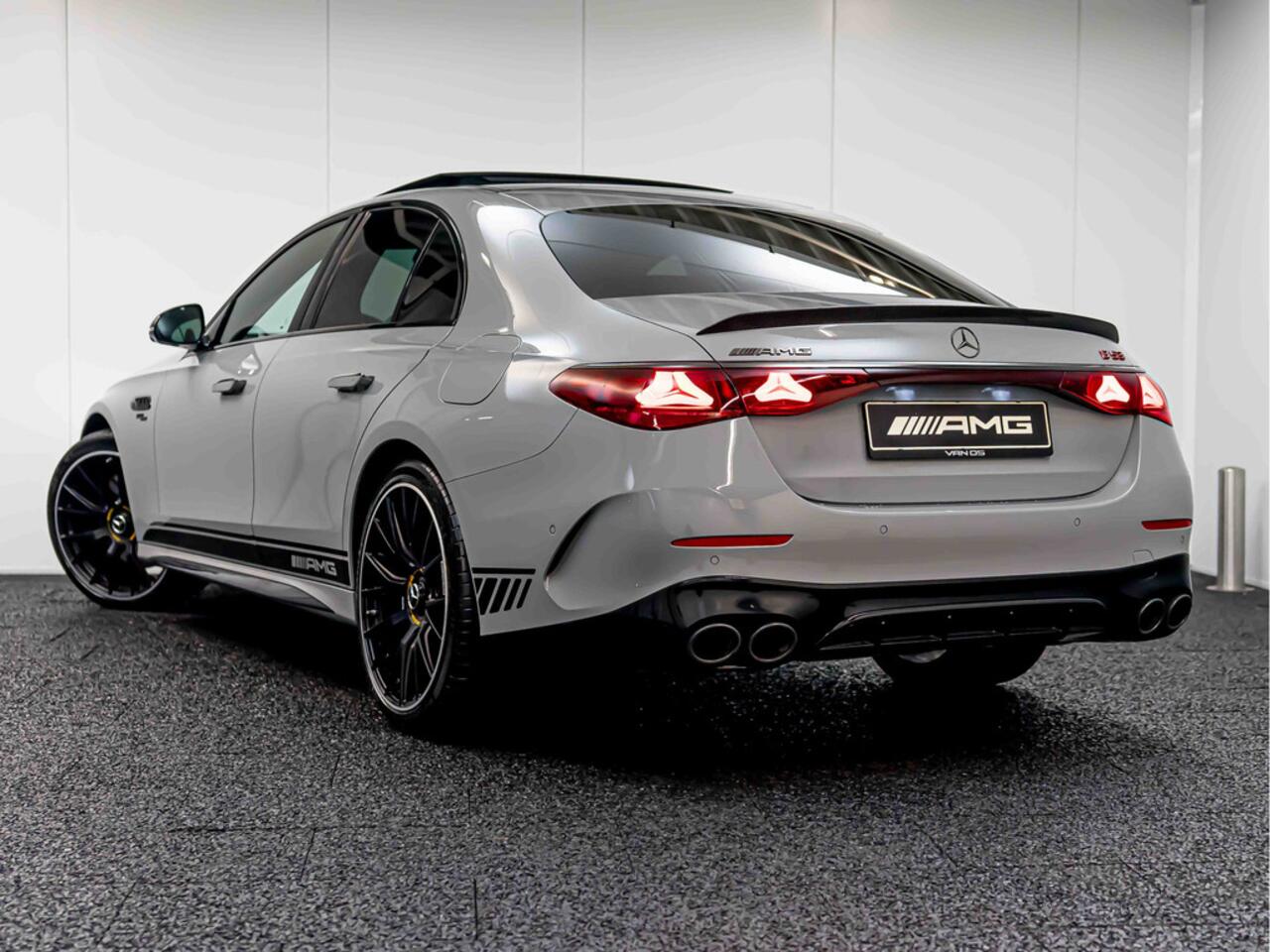 Mercedes-Benz E-KLASSE AMG 53 4MATIC | Hybrid | Edition 1