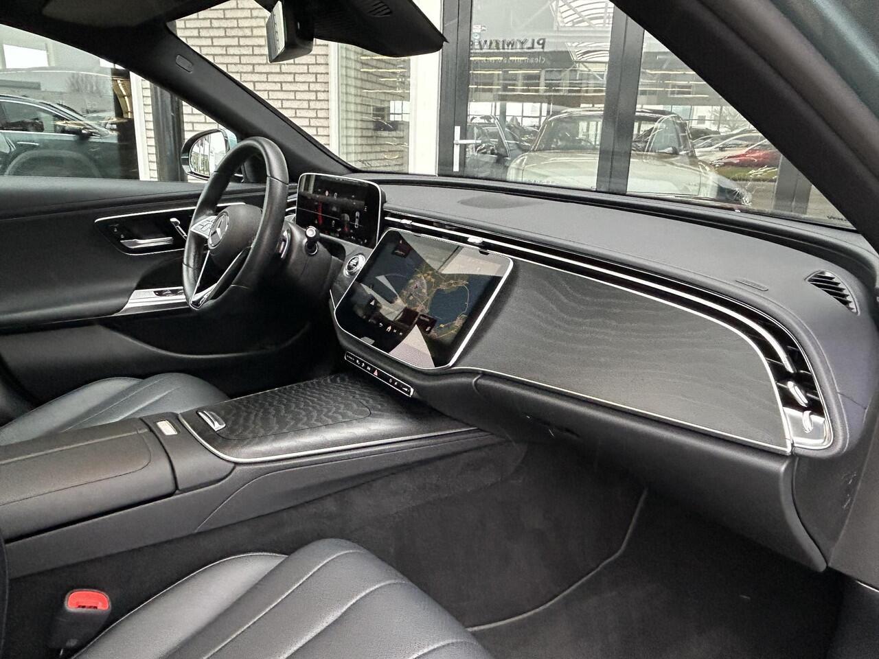 Mercedes-Benz E-KLASSE 300 e Luxury Line