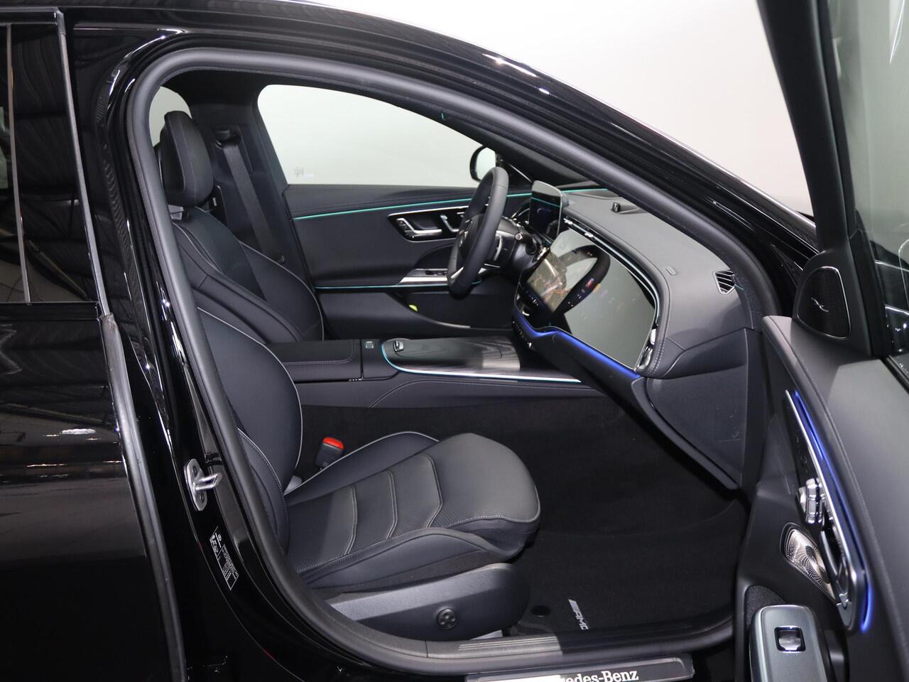 Mercedes-Benz E-KLASSE 300e Sport Edtion | Premium plus pakket | Panorama-schuifdak | Superscreen | Stoelventilatie | Head-Up