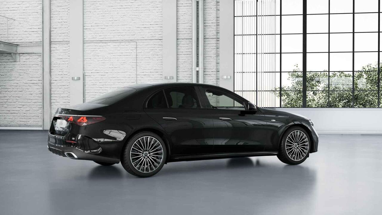 Mercedes-Benz E-KLASSE 300e Sport Edition | Panoramaschuifdak | Nightpakket | Premium plus pakket | Rijassistentiepakket Plus | Stoelventilatie | Burmester | 360° camera |