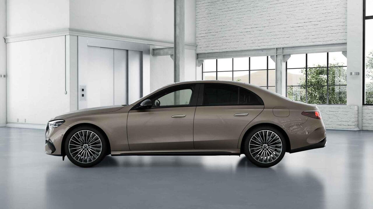 Mercedes-Benz E-KLASSE 300e Sport Edition | Premium-pakket | Trekhaak | Nightpakket | Burmester | Dodehoekassistent | 360° camera |