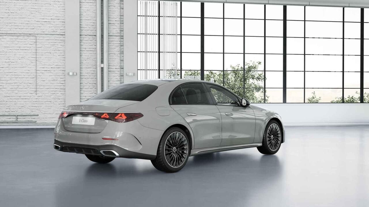 Mercedes-Benz E-KLASSE 300e Sport Edition | Panoramaschuifdak | Head-up | Trekhaak | Burmester | Nightpakket |