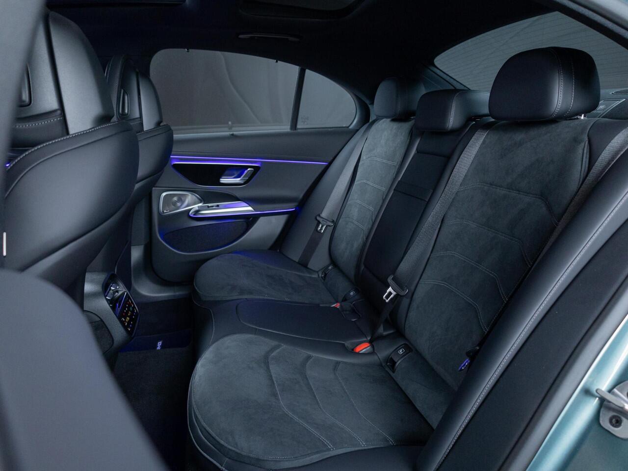 Mercedes-Benz E-KLASSE Limousine 300e Sport Edition Premium PLUS | Trekhaak | Panorama dak