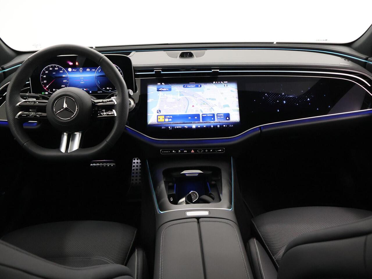 Mercedes-Benz E-KLASSE 300e Sport Edition | Panoramadak | Rijassistentiepakket | Premium Plus | Burmester | Keyless | Matrix-led | Stoelventilatie