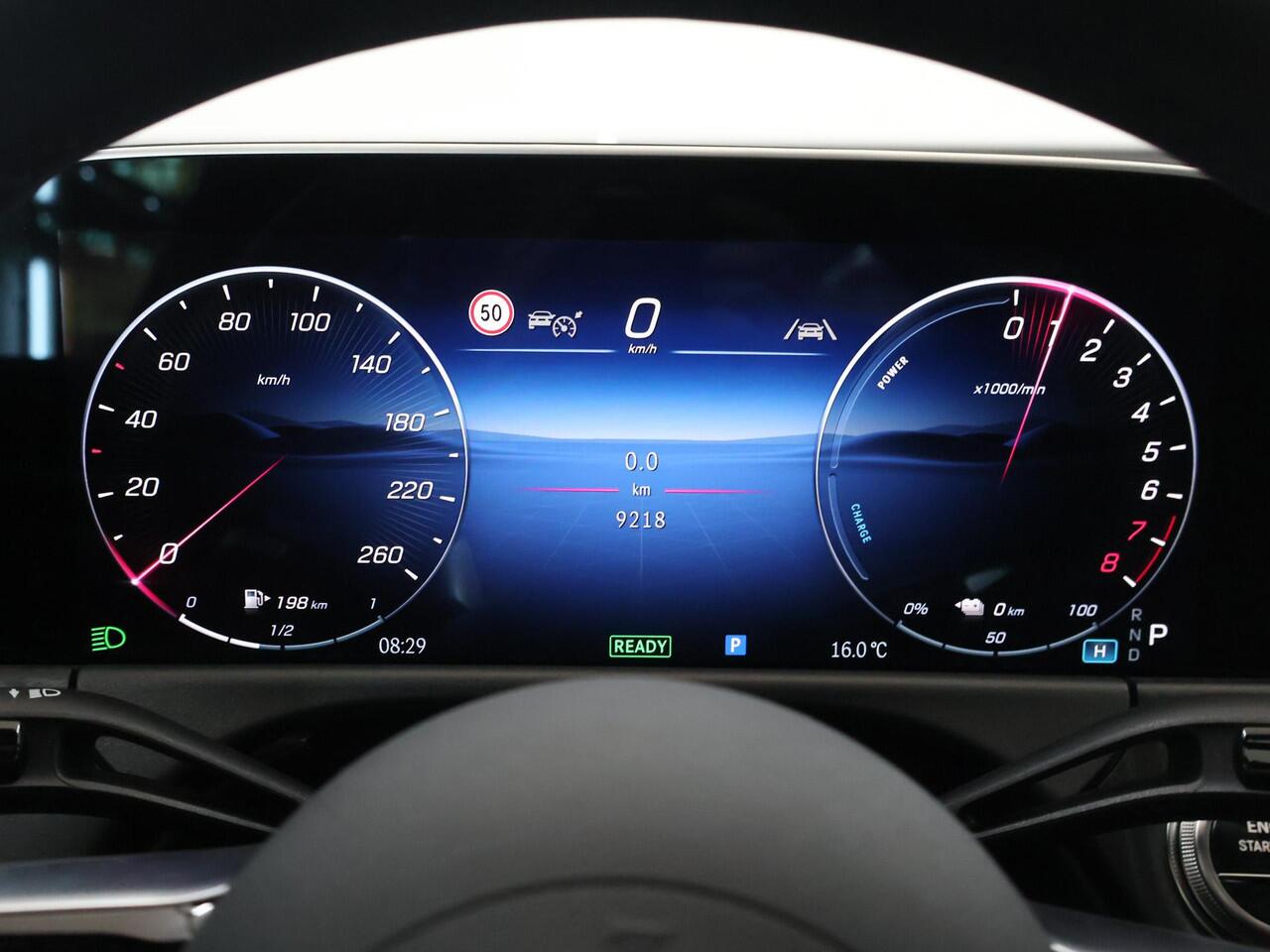 Mercedes-Benz E-KLASSE 300 e AMG Line | Night | Panoramadak | Achteruitrijcamera | Stoelverwarming |