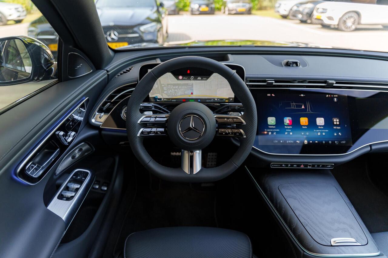 Mercedes-Benz E-KLASSE 300e Sport Edition | Panoramaschuifdak | Premium plus | Superscreen | Nightpakket | Burmester | Stoelventilatie | Rijassistentiepakket Plus | Head-up display | DISTRONIC |