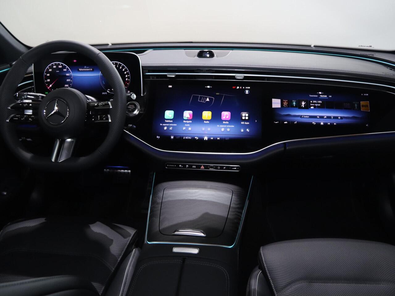 Mercedes-Benz E-KLASSE 300e Sport Edition | Panoramaschuifdak | Premium plus | Superscreen | Nightpakket | Burmester | Stoelventilatie | Rijassistentiepakket Plus | Head-up display | DISTRONIC |