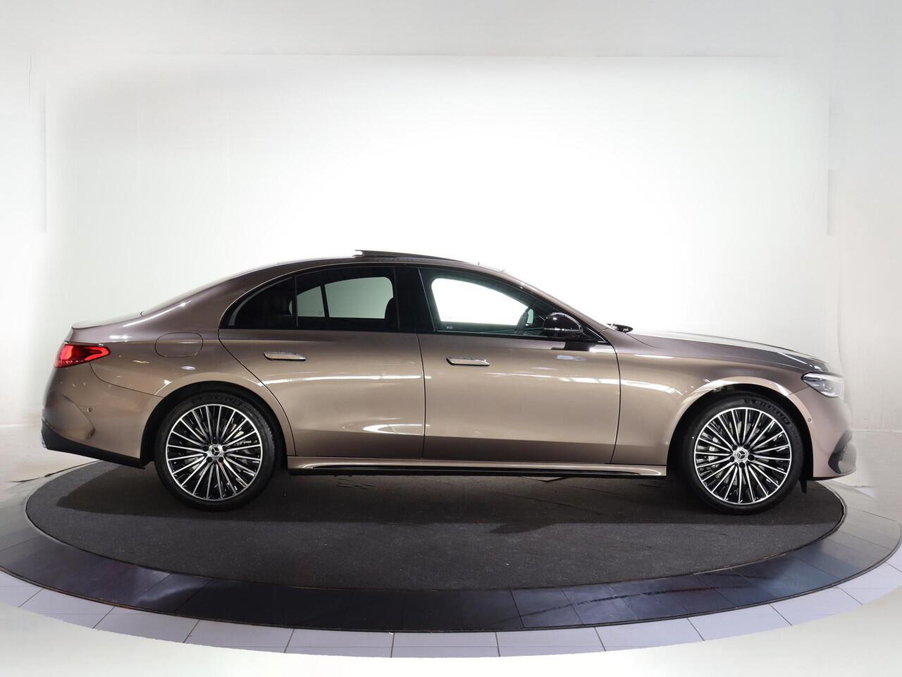 Mercedes-Benz E-KLASSE 300e Sport Edition | Panoramaschuifdak | Nightpakket | Premium plus pakket | Rijassistentiepakket Plus | Stoelventilatie | Burmester | 360° camera |