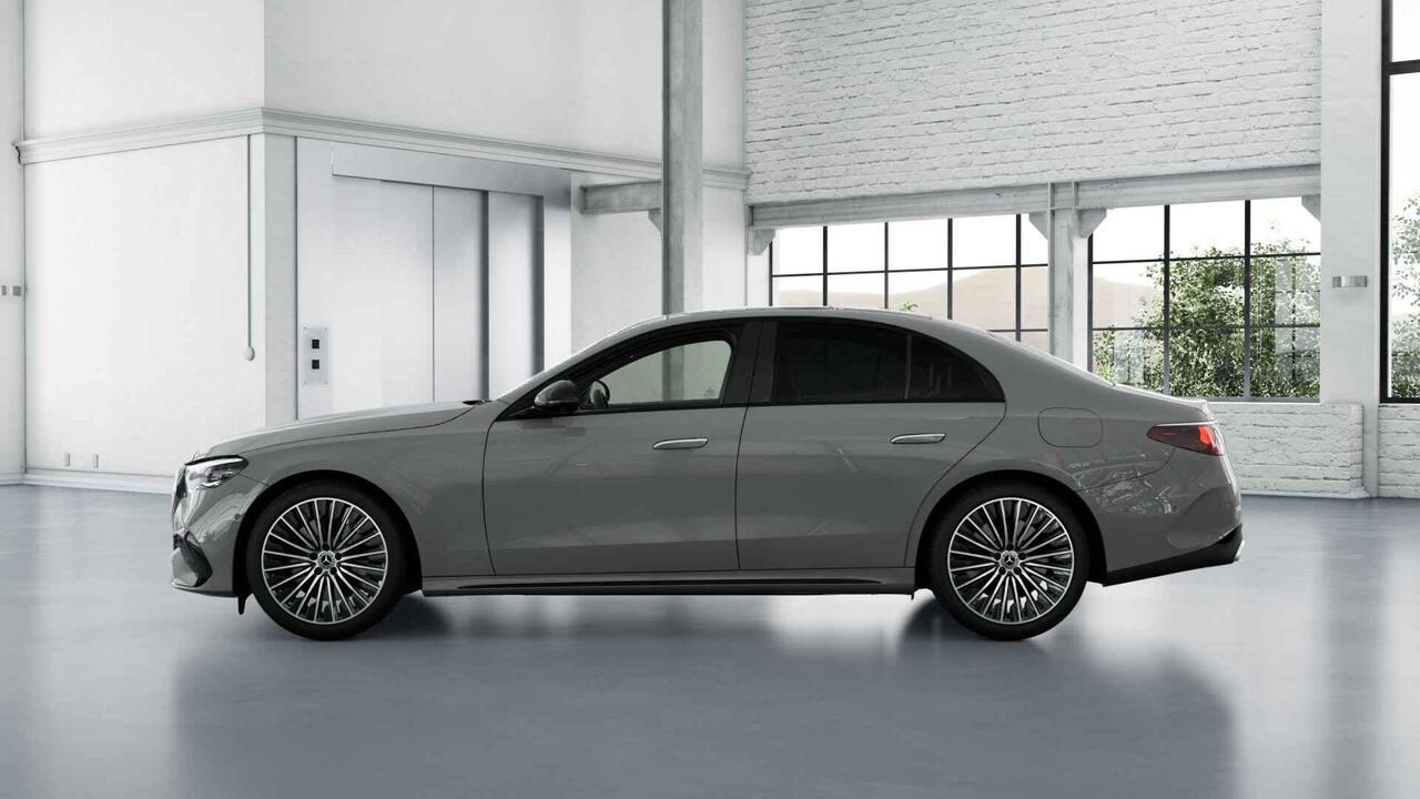 Mercedes-Benz E-KLASSE 300e Sport Edition | Panoramaschuifdak | 360° camera | Head-Up | Burmester | Nightpakket | Trekhaak |