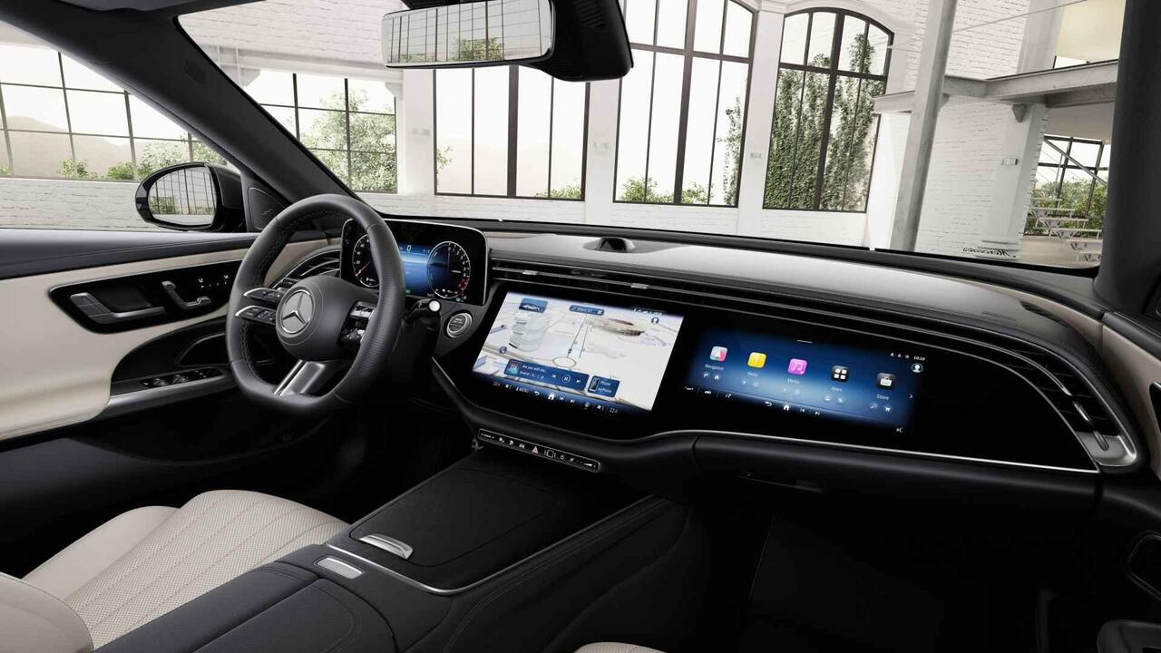 Mercedes-Benz E-KLASSE 300e Sport Edition | Panoramaschuifdak | Premium Plus | Head-up | Stoelventilatie | Burmester | Nightpakket |