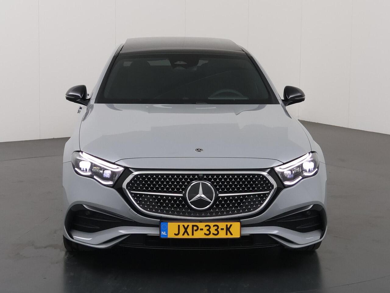 Mercedes-Benz E-KLASSE 300e Sport Edition | AMG | Night | Superscreen | Panoramadak | Burmester | Head up display |