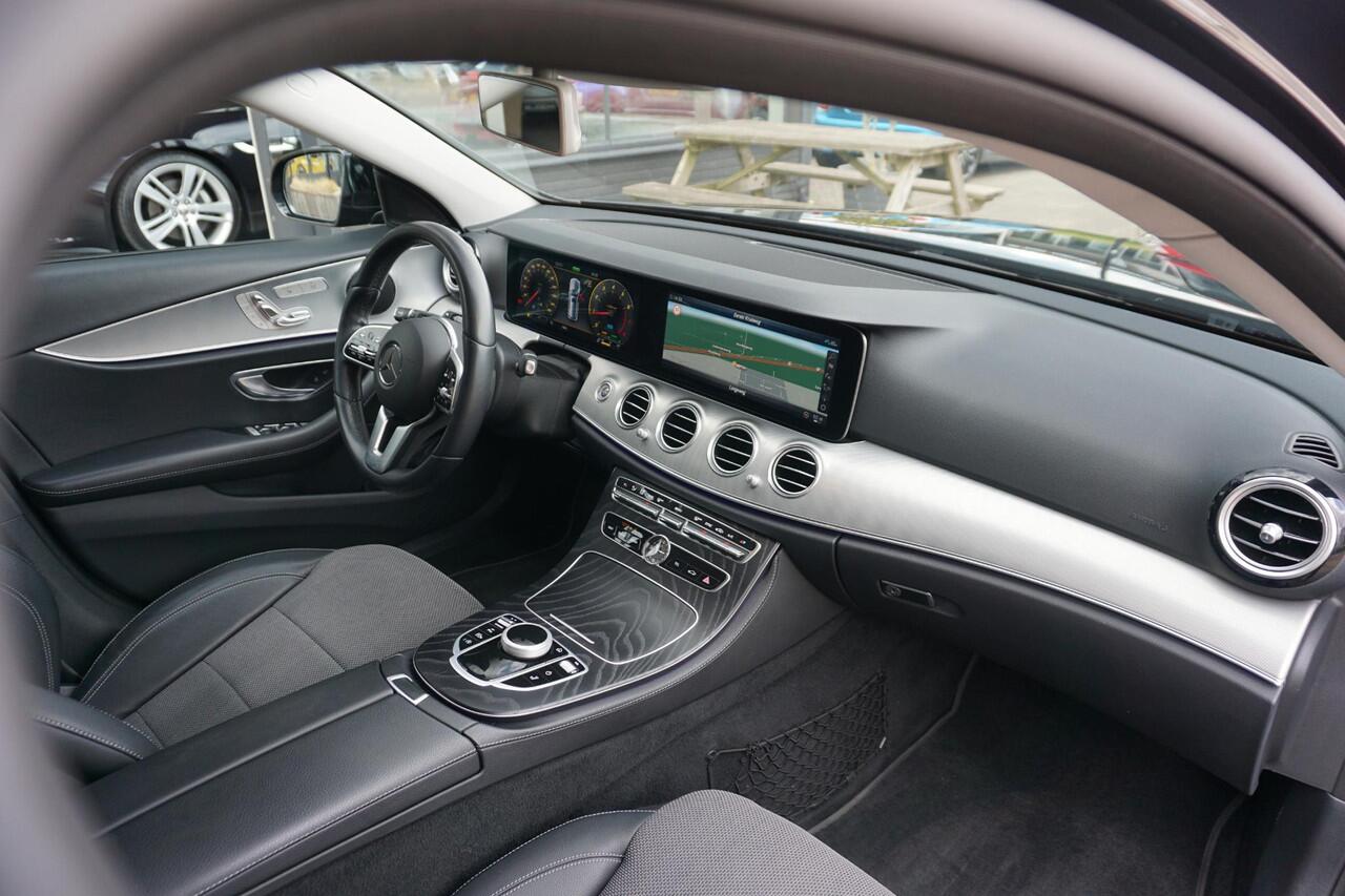 Mercedes-Benz E-estate 200 Advantage | Trekhaak | 360 camera | Elektrische stoelen