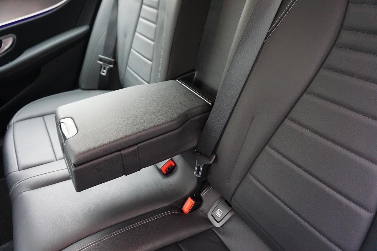 Mercedes-Benz E-estate 200 Business Solution Sport AMG-Styling/19Inch