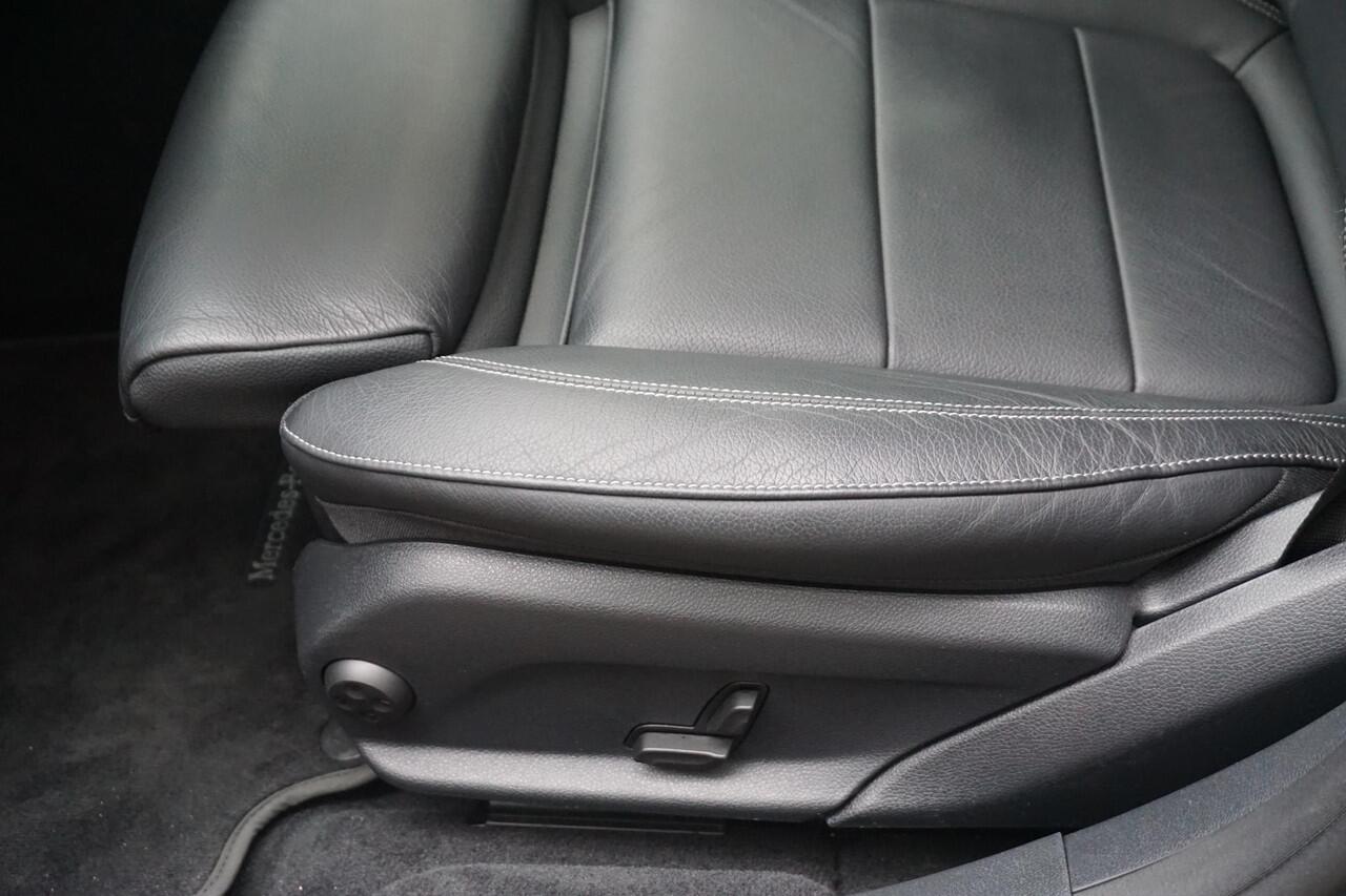 Mercedes-Benz E-estate 200 Business Solution Sport AMG-Styling/19Inch