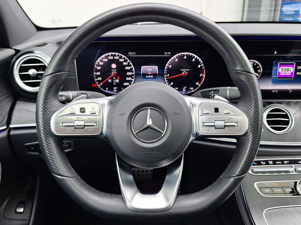 Mercedes-Benz E-estate 200 Business Solution AMG | Panoramadak | Night pakket | 360° Camera | Memory stoelen | Multibeam LED | Dodehoekassistentie | Elektrische achterklep