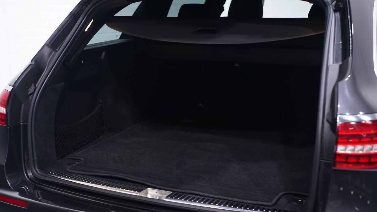 Mercedes-Benz E-estate 200 Business Solution AMG Panodak Burmester surround electr-achterklep 1e Eig. NAP DAB ACC ECC lane-assist private-glas trekhaak Camera 360