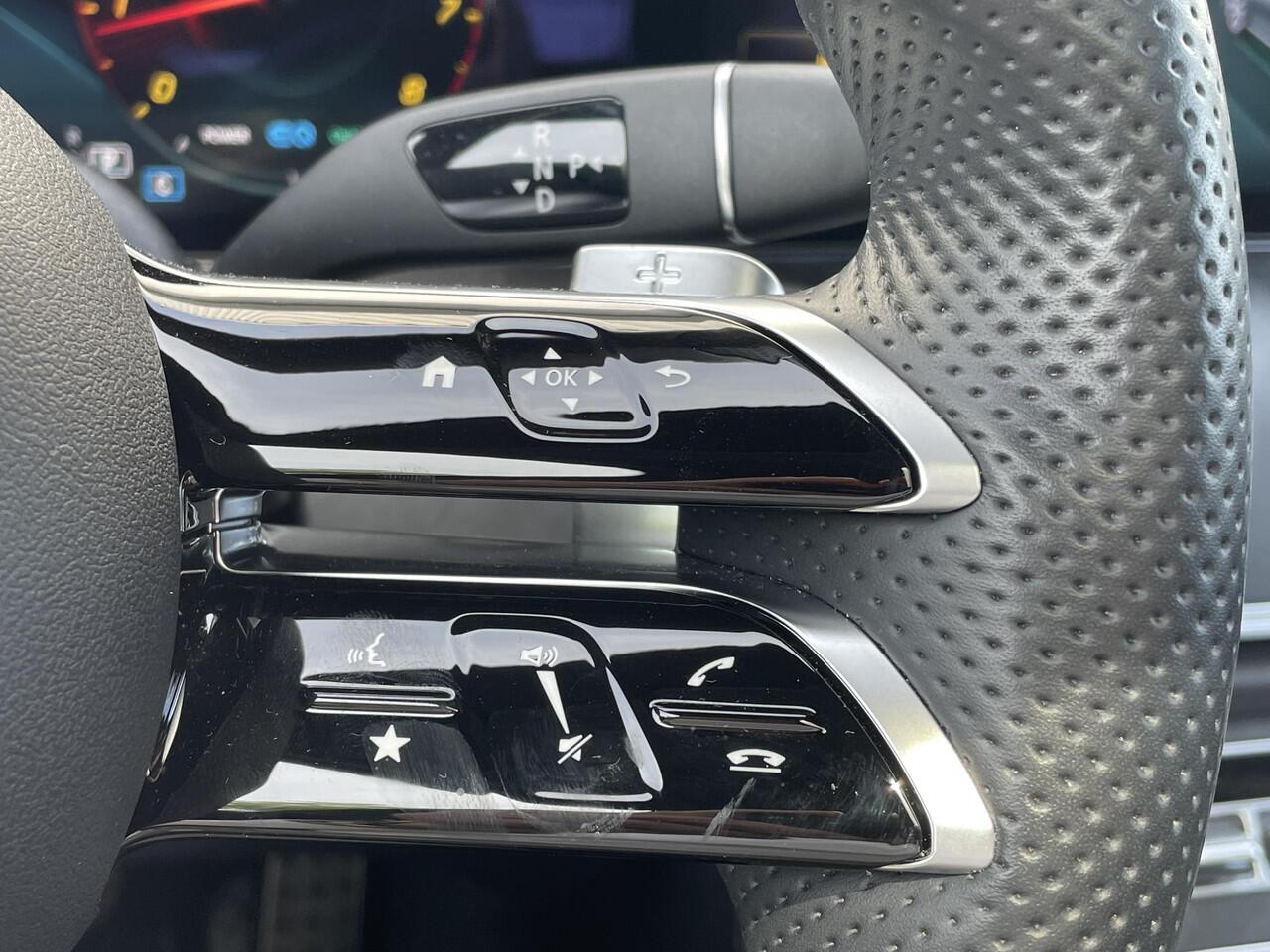 Mercedes-Benz E-estate 200 AMG | Panoramadak | | Trekhaak |