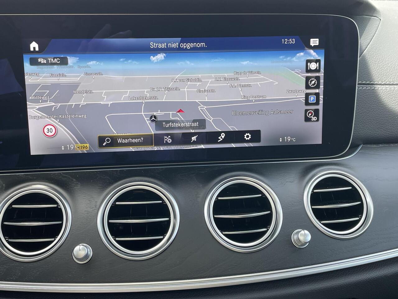 Mercedes-Benz E-estate 200 AMG | Panoramadak | | Trekhaak |