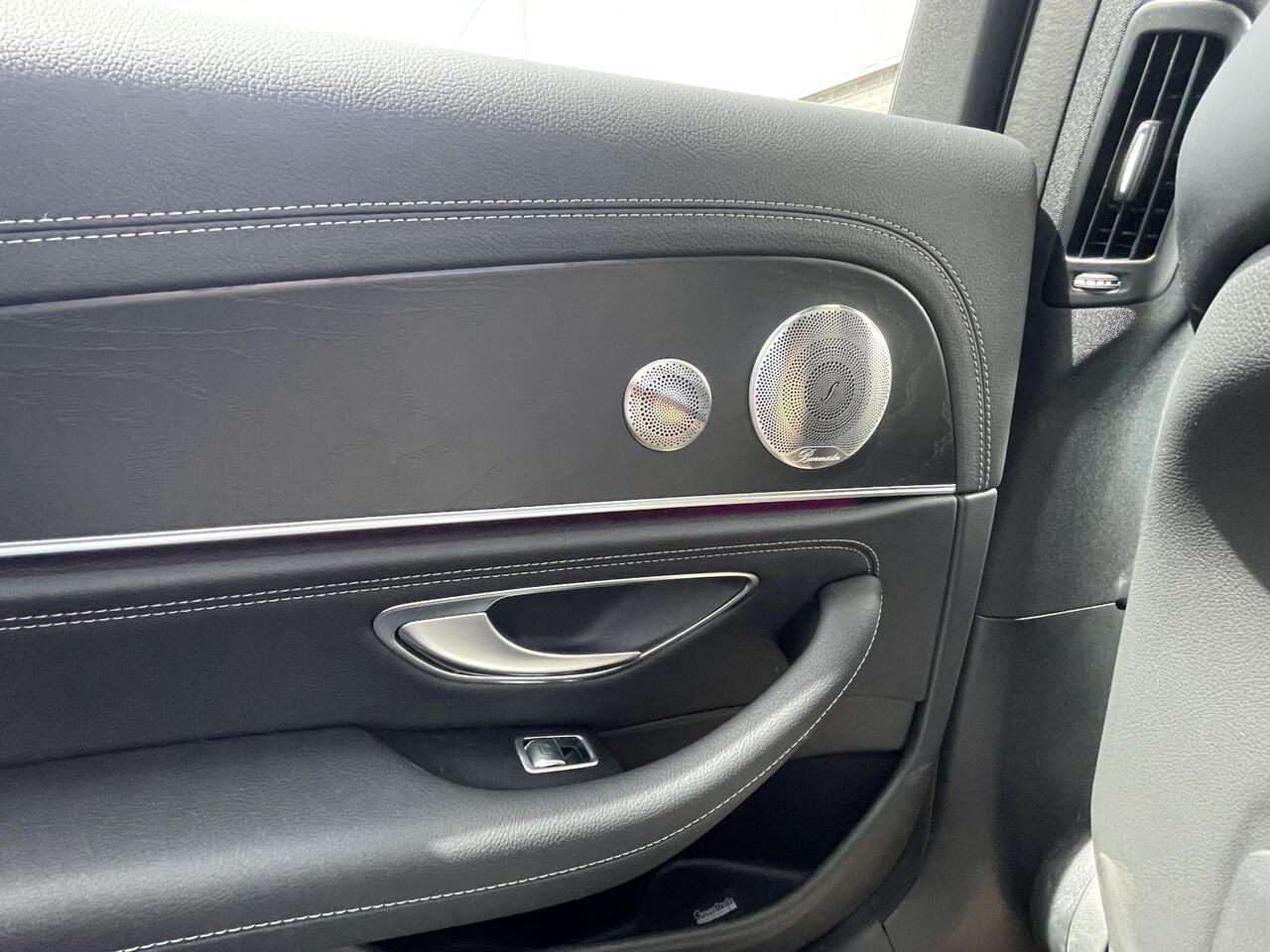 Mercedes-Benz E-estate 200 AMG | Panoramadak | | Trekhaak |