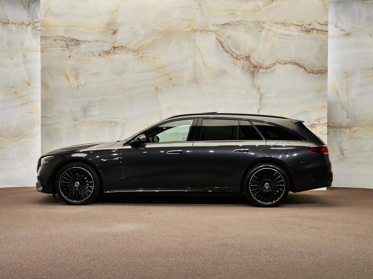 Mercedes-Benz E-estate 300 e AMG Line, pano, luchtv., Burmester, bijrijdersdisplay, 360° camera, tr.haak, ACC, keyless, dealeroh, NP97k