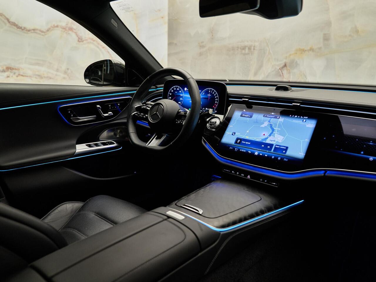 Mercedes-Benz E-estate 300 e AMG Line, pano, luchtv., Burmester, bijrijdersdisplay, 360° camera, tr.haak, ACC, keyless, dealeroh, NP97k