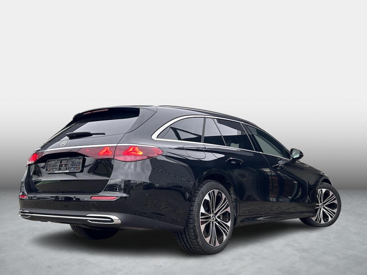 Mercedes-Benz E-estate 300 e | Panoramadak | Burmester 4D | Cruise Control