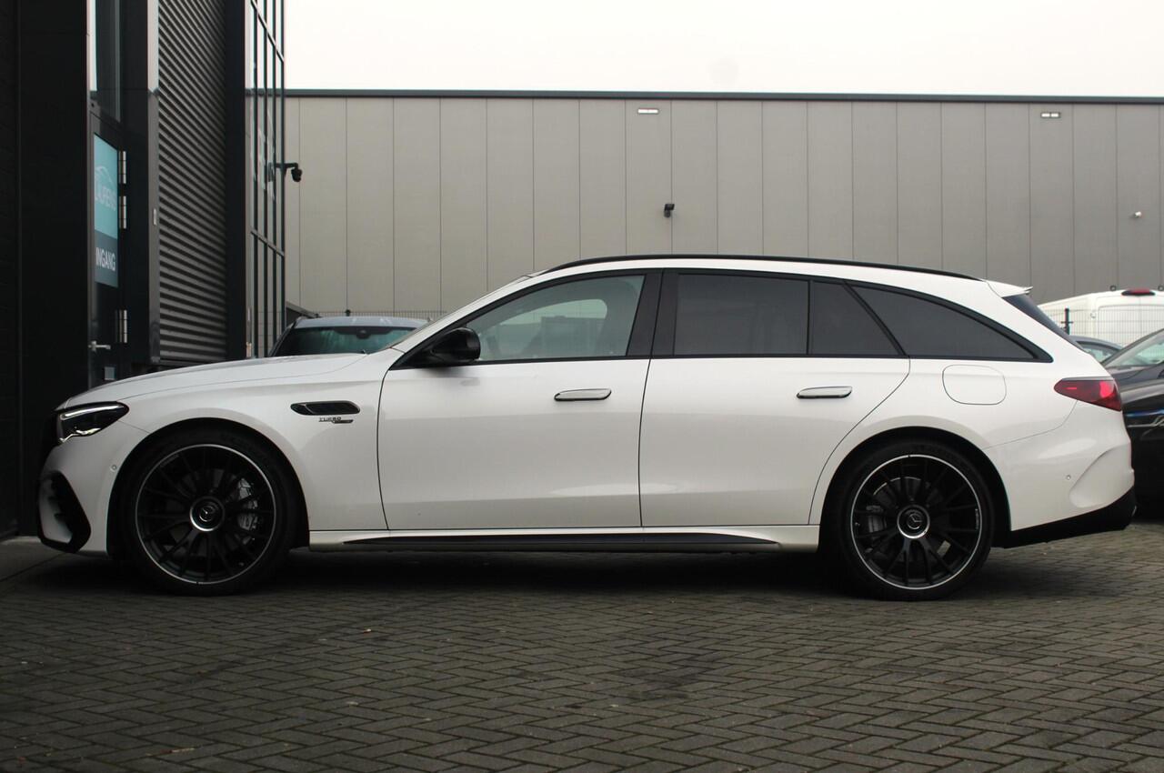 Mercedes-Benz E-estate AMG 53 4MATIC+ Night Edition | MBUX Hyperscreen | Fabrieksgarantie 12-2027 | Achterasbestuuring | Panorama | Leer | Digital light | Trekhaak