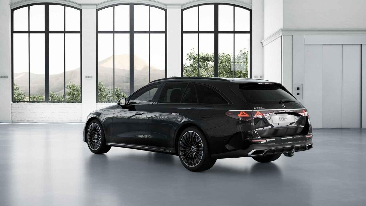 Mercedes-Benz E-estate 300 e AMG Line | Night | Panoramadak | Premium | Rij assistentiepakket plus | Burmester | 20 inch | Trekhaak |