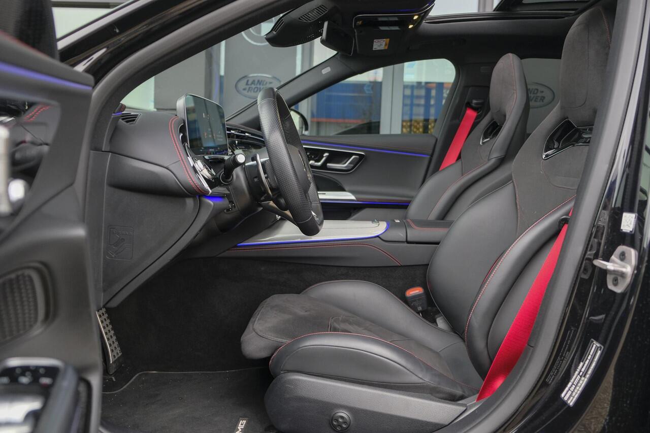 Mercedes-Benz E-estate E53 AMG 612pk 4MATIC+ Panoramadak *BTW* Superscreen Schaalstoelen 4-wielsturing Night II pakket Trekhaak
